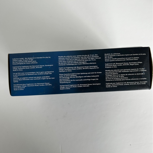 Eaglemoss Star Trek Sovereign Class Captain's Yacht Die Cast - Picture 4 of 4